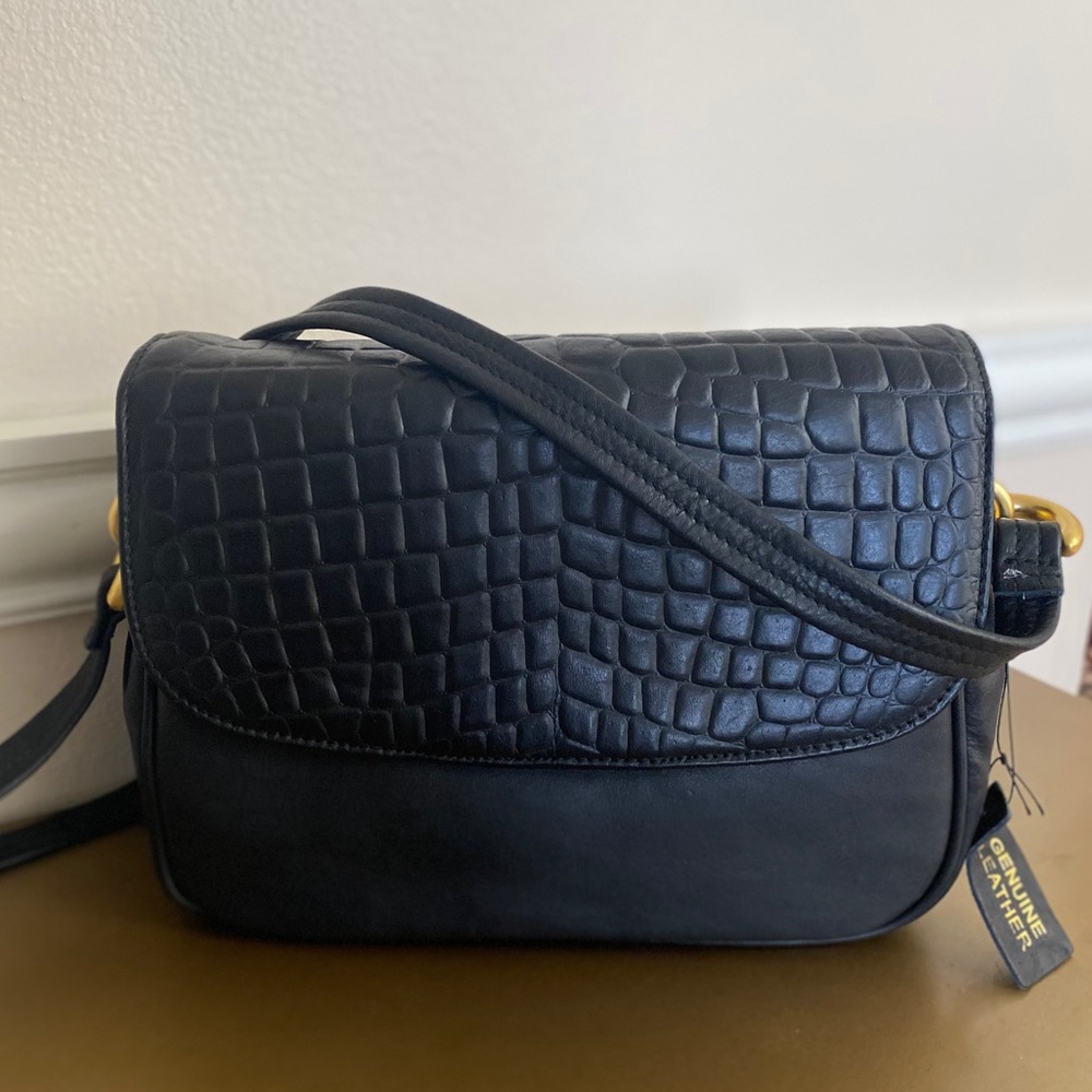 NWT Jennifer Moore Leather Crossbody bag